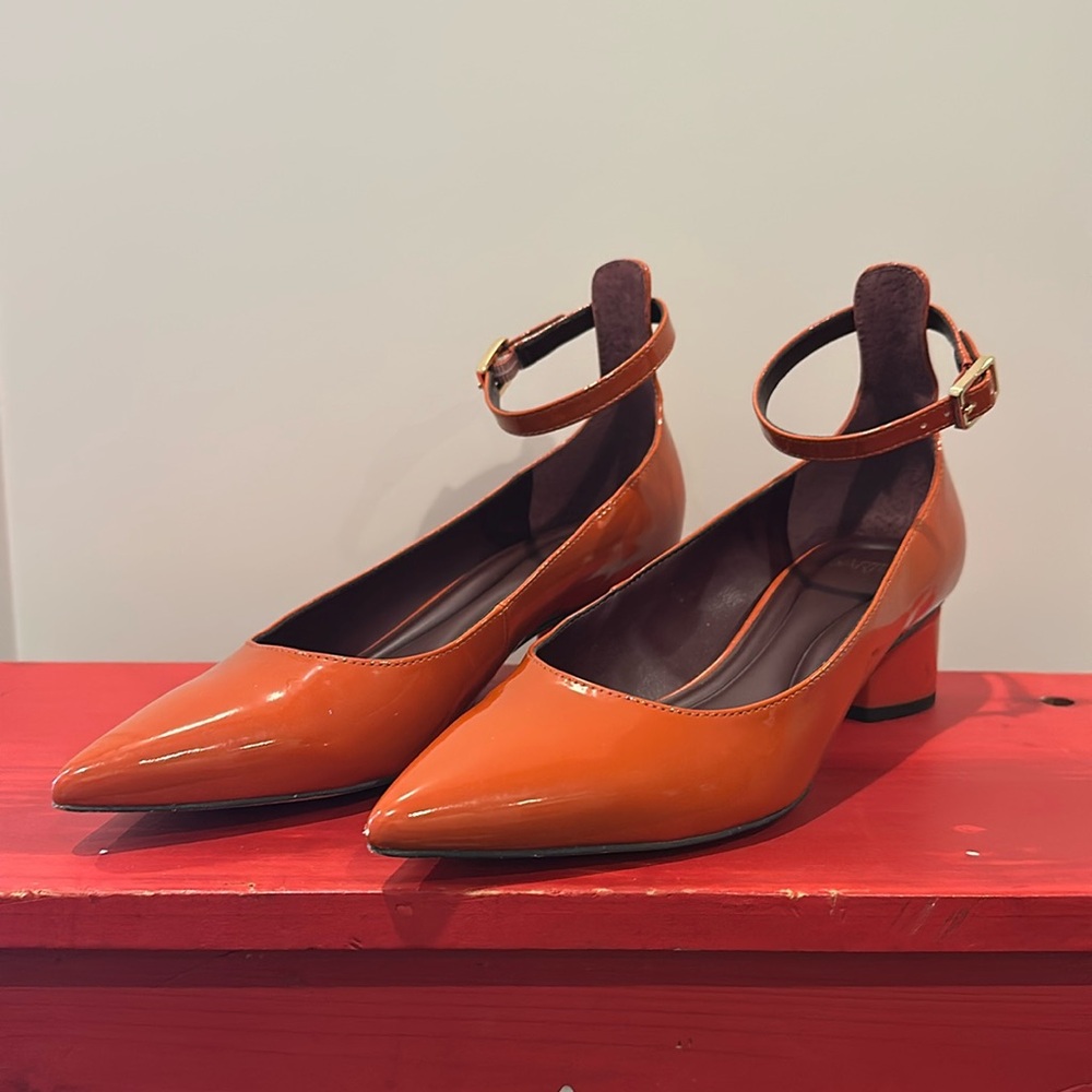 Sarto Vitale Patent Pointed Tie Ankle Strap